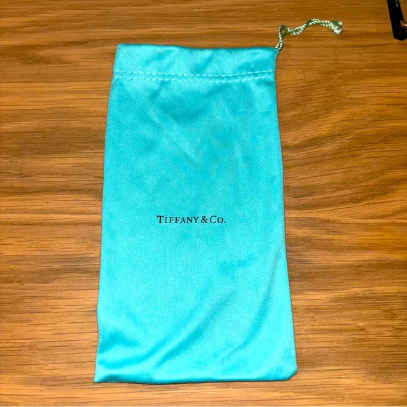 Tiffany & Co. Accessories - Tiffany & Co Authentic soft Eyeglasses Case